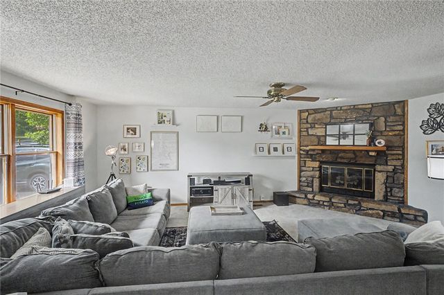 23 Elizabeth Drive, Bella Vista, AR 72715