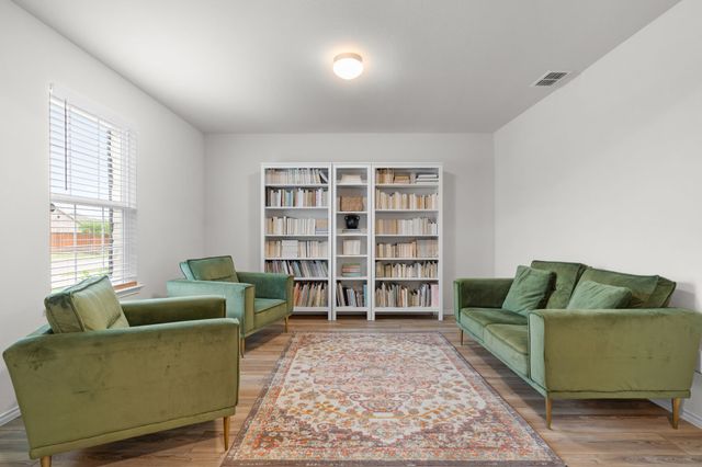 707 Brockwell Bend, Forney, TX 75126