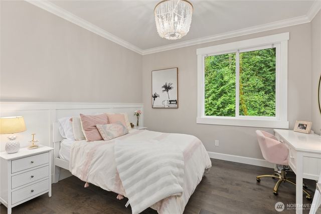 6903 NE New Brooklyn Road, Bainbridge Island, WA 98110