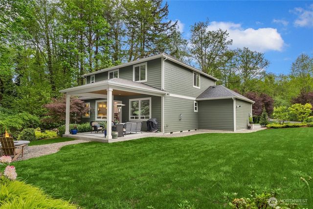 6903 NE New Brooklyn Road, Bainbridge Island, WA 98110