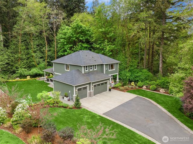 6903 NE New Brooklyn Road, Bainbridge Island, WA 98110