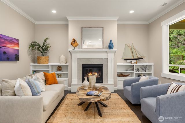 6903 NE New Brooklyn Road, Bainbridge Island, WA 98110