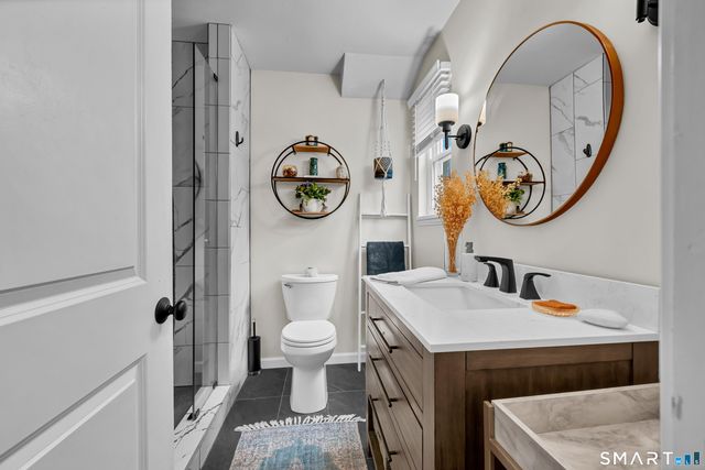 13 Pocono Road, Newtown, CT 06470