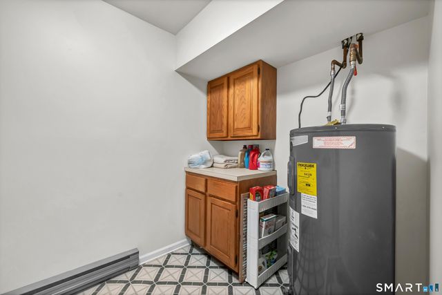 13 Pocono Road, Newtown, CT 06470