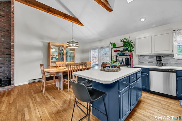 13 Pocono Road, Newtown, CT 06470