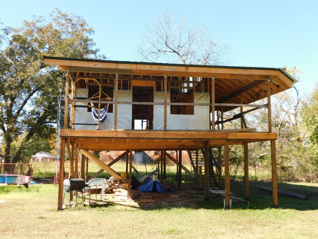 242 Crow, Cotton Valley, LA 71018