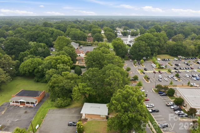 000 Carpenter Avenue, Mooresville, NC 28115