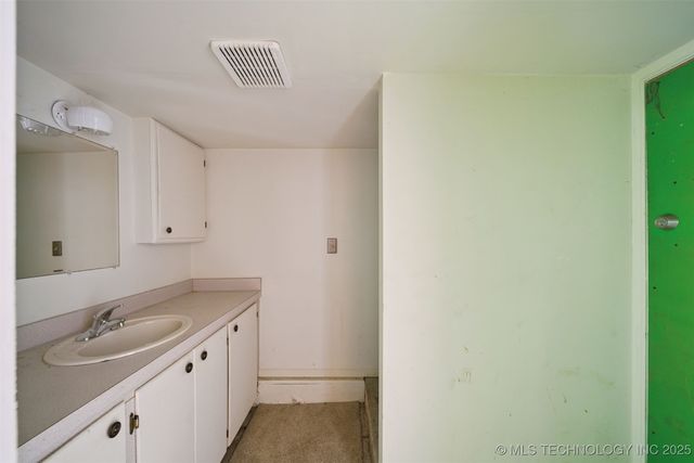 13266 S Spruce Lane, Claremore, OK 74017