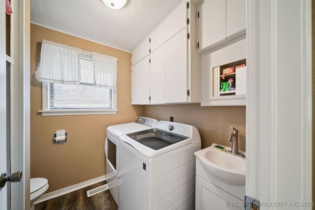 13266 S Spruce Lane, Claremore, OK 74017