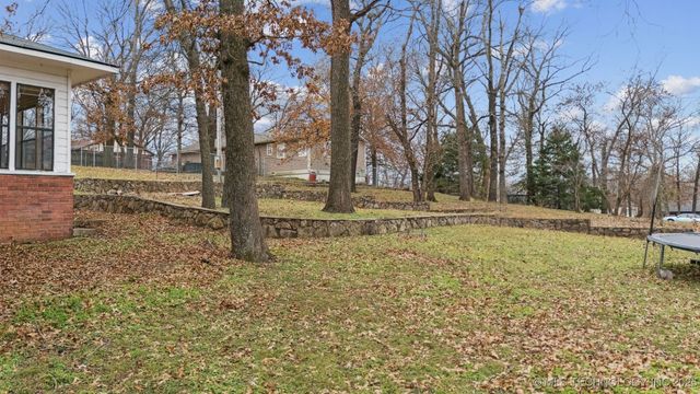 13266 S Spruce Lane, Claremore, OK 74017