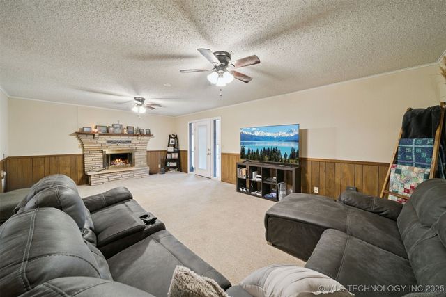 13266 S Spruce Lane, Claremore, OK 74017