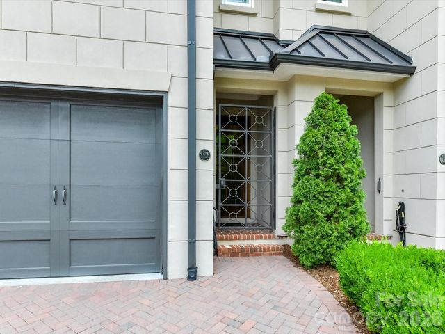 117 Huntley Place, Charlotte, NC 28207