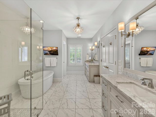 117 Huntley Place, Charlotte, NC 28207
