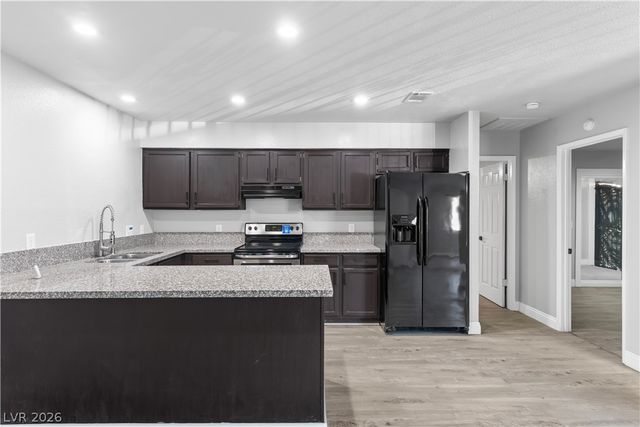 881 Mantis Way 1, Las Vegas, NV 89110