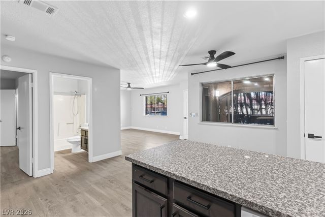 881 Mantis Way 1, Las Vegas, NV 89110
