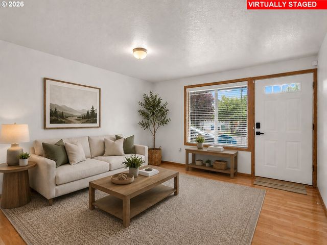 1818 Sw 6TH St, Battle Ground, WA 98604