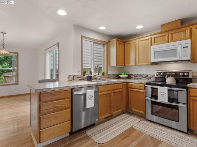 1818 Sw 6TH St, Battle Ground, WA 98604