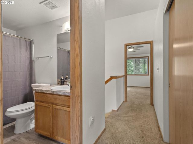 1818 Sw 6TH St, Battle Ground, WA 98604
