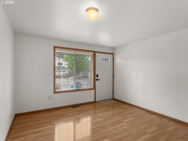 1818 Sw 6TH St, Battle Ground, WA 98604