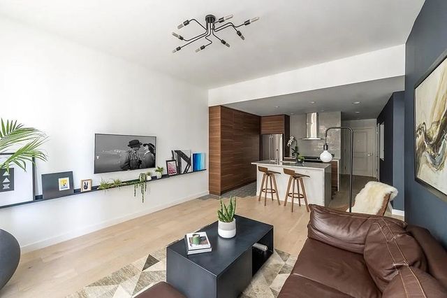 1200 main Street 1607, Dallas, TX 75202