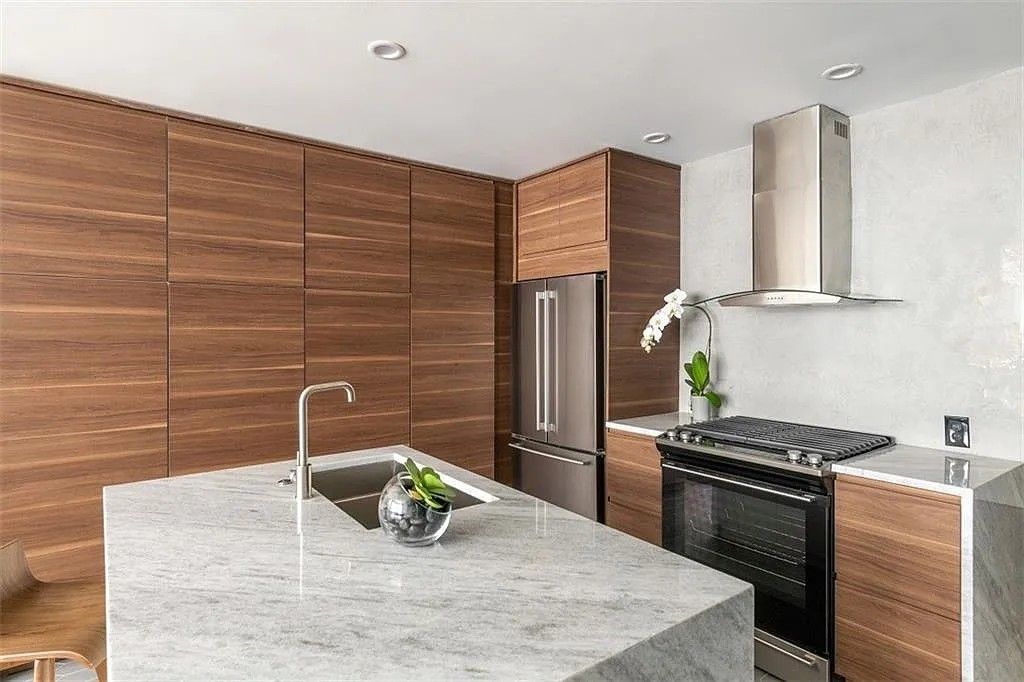 1200 main Street 1607, Dallas, TX 75202