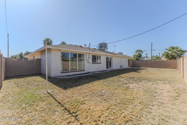 7416 E WINDSOR Avenue, Scottsdale, AZ 85257