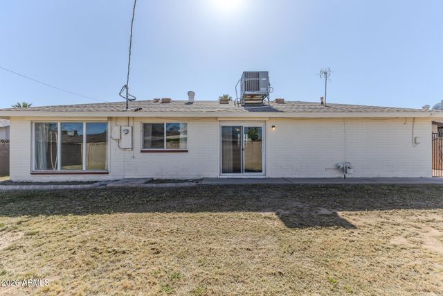 7416 E WINDSOR Avenue, Scottsdale, AZ 85257