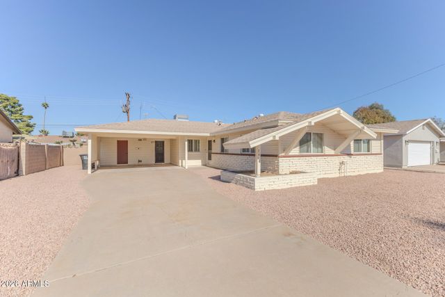 7416 E WINDSOR Avenue, Scottsdale, AZ 85257