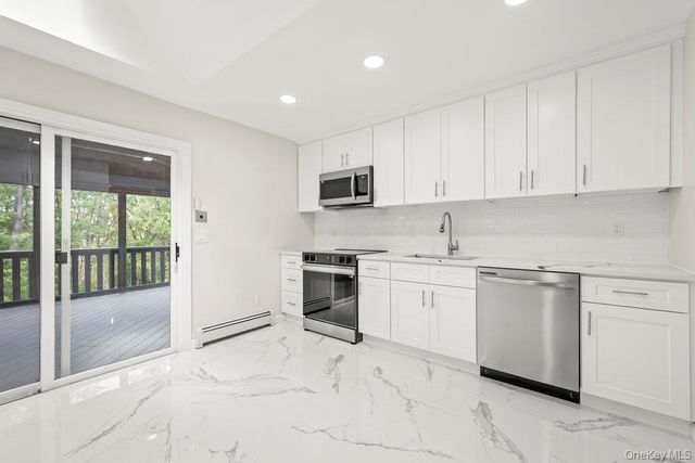 43 Points Of View, Warwick, NY 10990