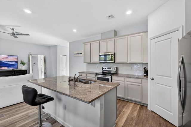 1822 Lake Cove Drive, Lake Worth, FL 33460