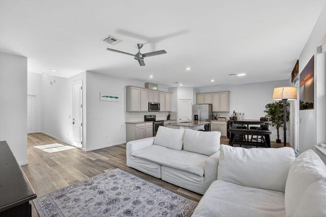 1822 Lake Cove Drive, Lake Worth, FL 33460