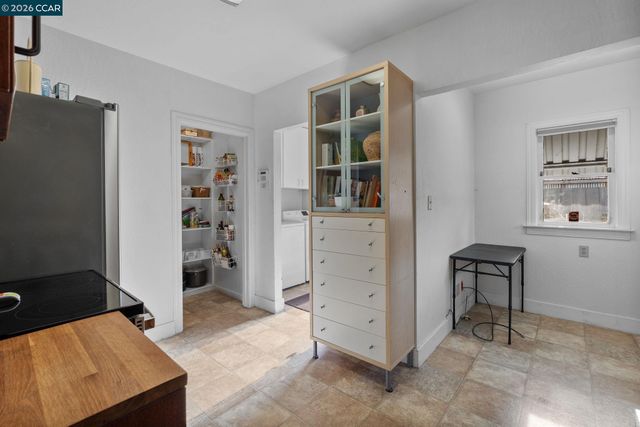 1308 Pine St, Martinez, CA 94553