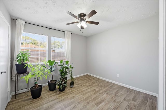 6911 Foxport Lane, Humble, TX 77338