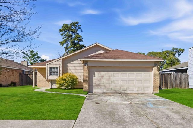 6911 Foxport Lane, Humble, TX 77338