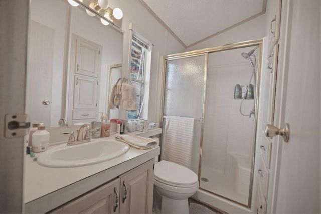 70200 Dillon Road 180, Desert Hot Springs, CA 92241