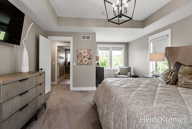 4139 Old Hawk Court, Grand Rapids, MI 49525
