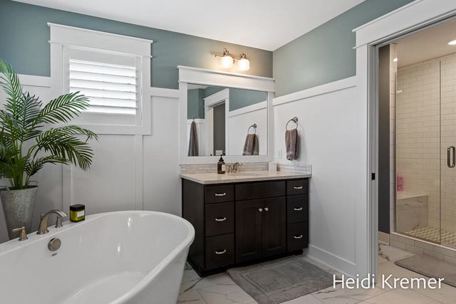 4139 Old Hawk Court, Grand Rapids, MI 49525