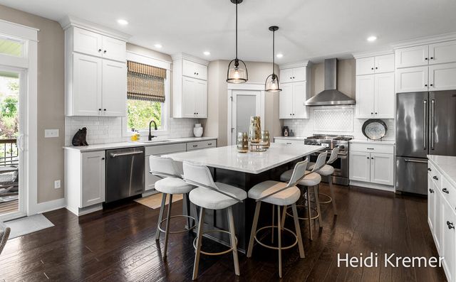 4139 Old Hawk Court, Grand Rapids, MI 49525