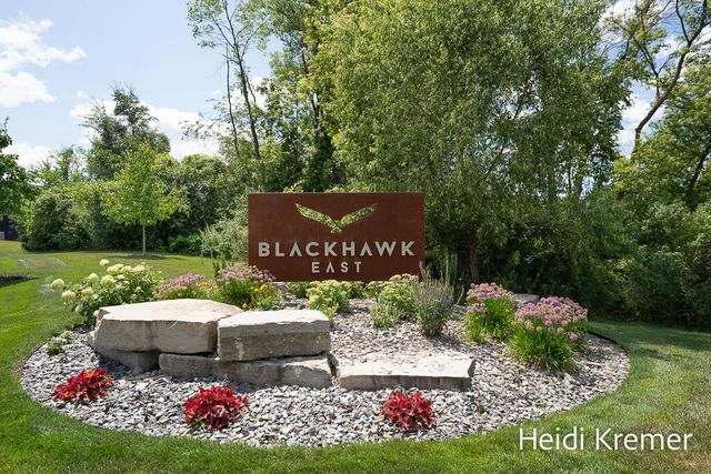 4139 Old Hawk Court, Grand Rapids, MI 49525