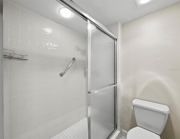 2020 HARBOURSIDE DRIVE 442, Longboat Key, FL 34228