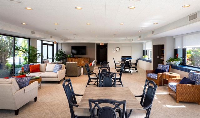 2020 HARBOURSIDE DRIVE 442, Longboat Key, FL 34228