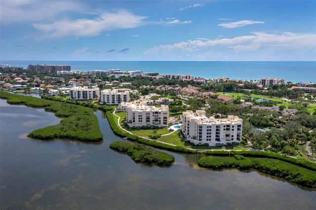 2020 HARBOURSIDE DRIVE 442, Longboat Key, FL 34228