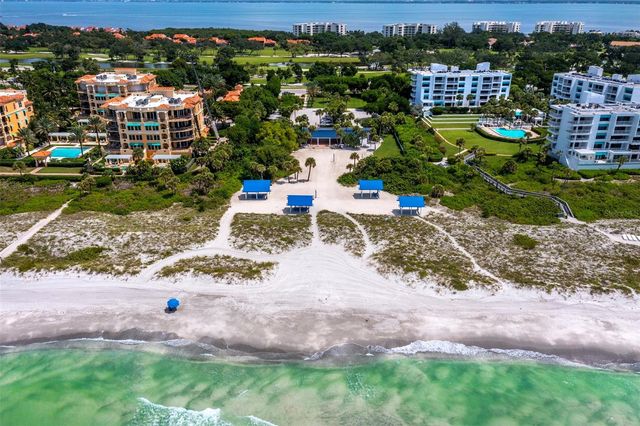 2020 HARBOURSIDE DRIVE 442, Longboat Key, FL 34228