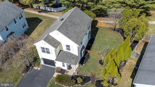 272 STANFORD PL, Newtown, PA 18940