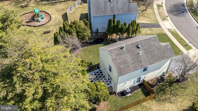 272 STANFORD PL, Newtown, PA 18940