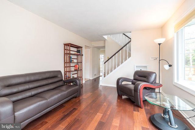 272 STANFORD PL, Newtown, PA 18940