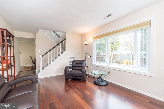 272 STANFORD PL, Newtown, PA 18940