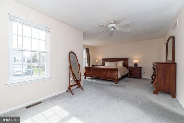 272 STANFORD PL, Newtown, PA 18940