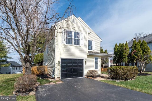 272 STANFORD PL, Newtown, PA 18940