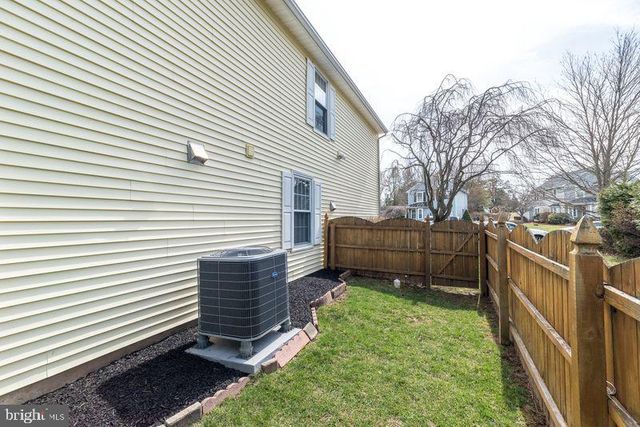 272 STANFORD PL, Newtown, PA 18940